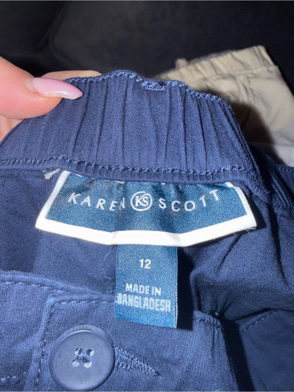💙 Karen Scott Navy Cargo Bermuda Shorts Size 12 | Roll Tab Casual Utility Shorts - Picture 5 of 7